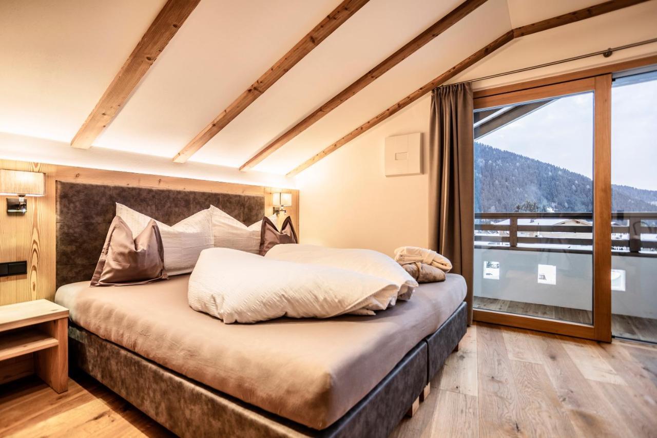 Luxury Chalet Plazola Selva di Val Gardena Bagian luar foto